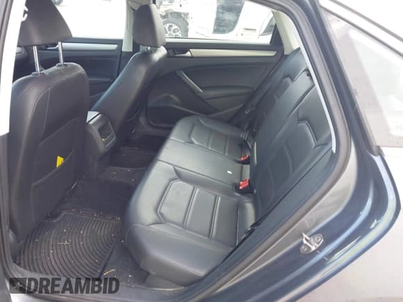 ✅ 2015 Volkswagen Passat S • VIN: 1VWAS7A37FC117787 • Lot: 42658332. Listed on IAAI with 84,961 mi. Free auction sales archive from the USA and detailed vehicle history report at DreamBid. Image 8.