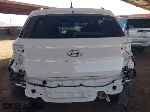 ✅ 2023 Hyundai Venue SEL • VIN: KMHRC8A35PU248846 • Lot: 42034514. Listed on IAAI with 23,910 mi. Free auction sales archive from the USA and detailed vehicle history report at DreamBid. Image 17.