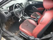 ✅ 2012 Hyundai Veloster w/Gray Int • VIN: KMHTC6AD1CU073086 • Lot: 43653455. Wystawiony na Copart z przebiegiem Nie podano. Bezpłatny archiwum sprzedaży aukcyjnych z USA i szczegółowy raport historii pojazdu na DreamBid. Zdjęcie 8.