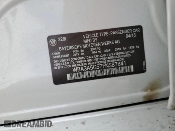 ✅ 2015 BMW 3 Series 328i • VIN: WBA3A5G57FNS87841 • Lot: 85920085. Wystawiony na Copart z przebiegiem 128 246 mil. Bezpłatny archiwum sprzedaży aukcyjnych z USA i szczegółowy raport historii pojazdu na DreamBid. Zdjęcie 12.