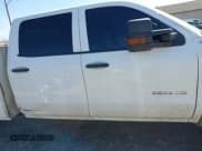 ✅ 2018 GMC Sierra 2500HD • VIN: 1GD12REG2JF141803 • Lot: 41867021. Wystawiony na IAAI z przebiegiem 192 297 mil. Bezpłatny archiwum sprzedaży aukcyjnych z USA i szczegółowy raport historii pojazdu na DreamBid. Zdjęcie 13.