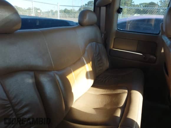 1999 Chevrolet Silverado 1500 LS с VIN 2GCEC19T2X1204782, выставлен на аукционе IAAI как лот 43498757 с пробегом 385 871 миль миль и . История ставок и продаж доступна на DreamBid. Изображение 8.