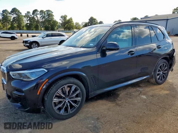 ✅ 2022 BMW X5 xDrive40i • VIN: 5UXCR6C03N9J21530 • Lot: 89696575. Listed on Copart with 87,822 mi. Free auction sales archive from the USA and detailed vehicle history report at DreamBid. Image 1.
