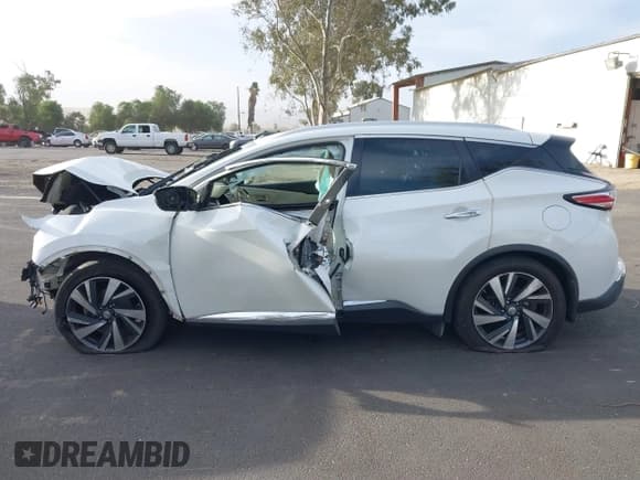 ✅ 2015 Nissan Murano S • VIN: 5N1AZ2MG9FN264841 • Lot: 41279764. Wystawiony na IAAI z przebiegiem 95 141 mil. Bezpłatny archiwum sprzedaży aukcyjnych z USA i szczegółowy raport historii pojazdu na DreamBid. Zdjęcie 15.