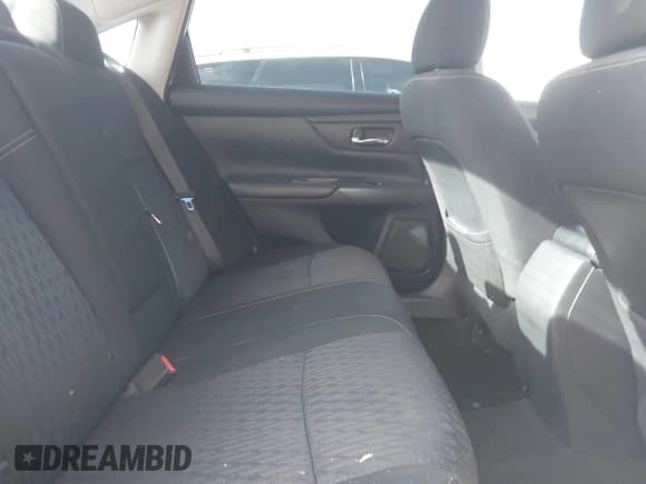 ✅ 2018 Nissan Altima SR • VIN: 1N4AL3AP6JC269490 • Lot: 42509898. Wystawiony na IAAI z przebiegiem 99 514 mil. Bezpłatny archiwum sprzedaży aukcyjnych z USA i szczegółowy raport historii pojazdu na DreamBid. Zdjęcie 8.