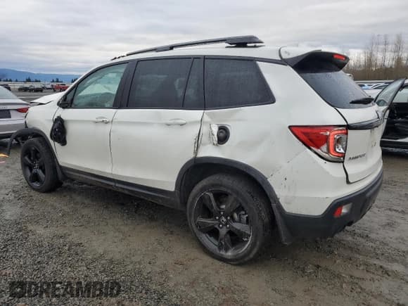 ✅ 2019 Honda Passport Elite • VIN: 5FNYF8H0XKB003951 • Lot: 93491105. Listed on Copart with Not provided. Free auction sales archive from the USA and detailed vehicle history report at DreamBid. Image 2.