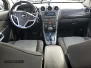 ✅ 2015 Chevrolet Captiva Sport LS • VIN: 3GNAL2EK5FS529602 • Lot: 47432855. Wystawiony na Copart z przebiegiem 171 784 mil. Bezpłatny archiwum sprzedaży aukcyjnych z USA i szczegółowy raport historii pojazdu na DreamBid. Zdjęcie 8.