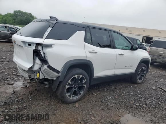 ✅ 2025 Chevrolet Equinox AWD LT • VIN: 3GNAXPEG7SL140591 • Lot: 60682265. Wystawiony na Copart z przebiegiem 3 937 mil. Bezpłatny archiwum sprzedaży aukcyjnych z USA i szczegółowy raport historii pojazdu na DreamBid. Zdjęcie 3.