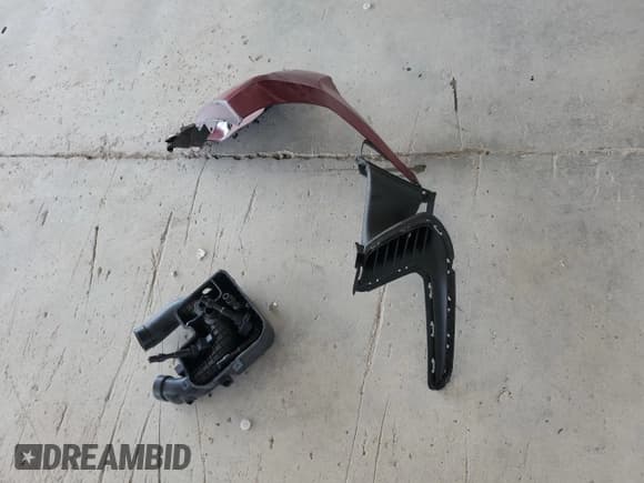 ✅ 2017 Hyundai Elantra SE • VIN: 5NPD74LF1HH195321 • Лот: 89558835. Опубликован ранее на Copart с пробегом 158 624 миль. Бесплатный доступ к архиву аукционных продаж из США и подробный отчёт об истории автомобиля на DreamBid. Изображение 13.