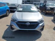 ✅ 2025 Subaru Legacy Premium • VIN: 4S3BWAC6XS3016799 • Lot: 43222271. Wystawiony na IAAI z przebiegiem 2 839 mil. Bezpłatny archiwum sprzedaży aukcyjnych z USA i szczegółowy raport historii pojazdu na DreamBid. Zdjęcie 12.