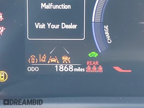 ✅ 2025 Lexus UX 300h • VIN: JTHYBJAH2S2011577 • Lot: 42036922. Wystawiony na IAAI z przebiegiem 1 868 mil. Bezpłatny archiwum sprzedaży aukcyjnych z USA i szczegółowy raport historii pojazdu na DreamBid. Zdjęcie 16.