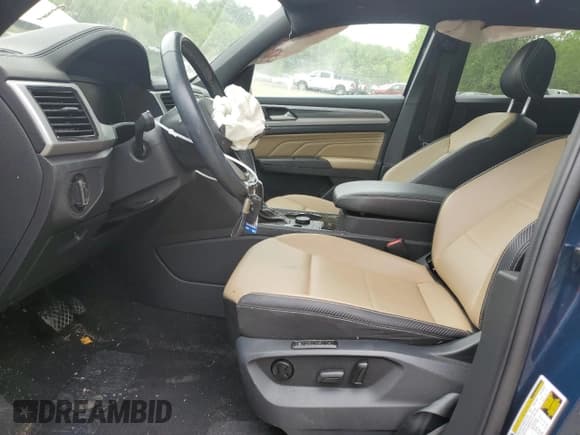 ✅ 2021 Volkswagen Atlas SEL • VIN: 1V2BC2CA7MC206919 • Lot: 56552905. Wystawiony na Copart z przebiegiem 92 464 mil. Bezpłatny archiwum sprzedaży aukcyjnych z USA i szczegółowy raport historii pojazdu na DreamBid. Zdjęcie 7.