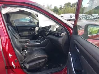 ✅ 2022 Toyota Highlander XLE • VIN: 5TDHZRBH9NS585794 • Lot: 43125665. Listed on IAAI with 46,020 mi. Free auction sales archive from the USA and detailed vehicle history report at DreamBid. Image 5.