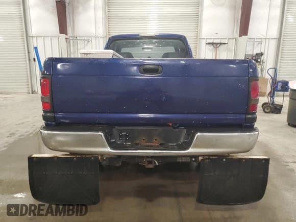 ✅ 2002 Dodge 2500 • VIN: 3B7KF23682M264814 • Lot: 86186845. Wystawiony na Copart z przebiegiem 282 713 mil. Bezpłatny archiwum sprzedaży aukcyjnych z USA i szczegółowy raport historii pojazdu na DreamBid. Zdjęcie 6.