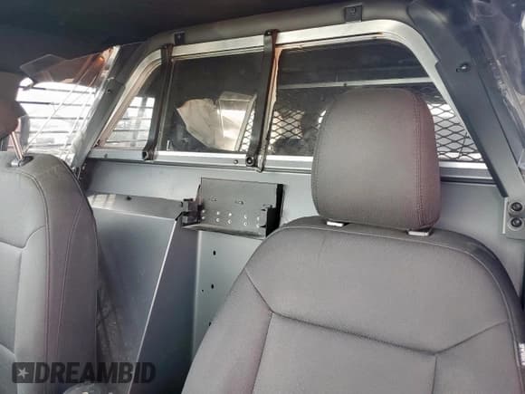 ✅ 2022 Ford Police Interceptor Utility • VIN: 1FM5K8AC5NGA07866 • Лот: 61104055. Опубликован ранее на Copart с пробегом 41 035 миль. Бесплатный доступ к архиву аукционных продаж из США и подробный отчёт об истории автомобиля на DreamBid. Изображение 10.