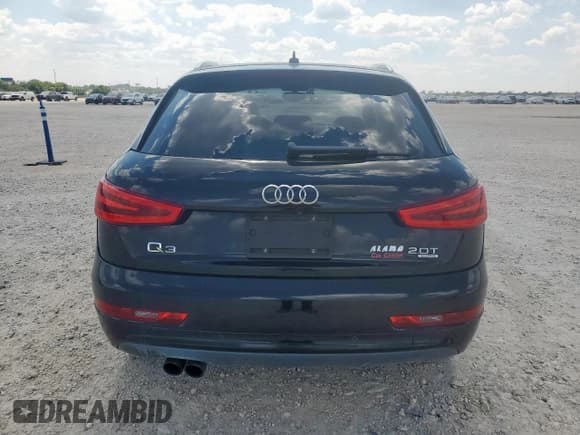 ✅ 2015 Audi Q3 Premium Plus • VIN: WA1EFCFS0FR006863 • Lot: 81391715. Wystawiony na Copart z przebiegiem 140 602 mil. Bezpłatny archiwum sprzedaży aukcyjnych z USA i szczegółowy raport historii pojazdu na DreamBid. Zdjęcie 6.