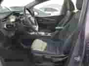 2023 Chevrolet Bolt EV 1LT с VIN 1G1FW6S08P4181417, выставлен на аукционе Copart как лот 77851623 с пробегом 296 миль миль и . История ставок и продаж доступна на DreamBid. Изображение 7.