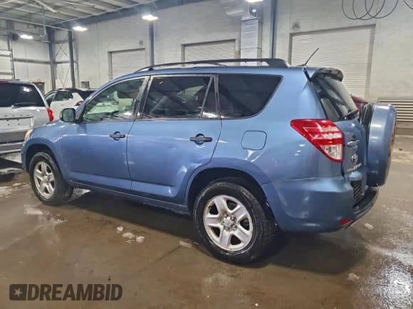 ✅ 2010 Toyota RAV4 • VIN: JTMZF4DV3A5030200 • Лот: 94305395. Опубликован ранее на Copart с пробегом 179 444 миль. Бесплатный доступ к архиву аукционных продаж из США и подробный отчёт об истории автомобиля на DreamBid. Изображение 2.