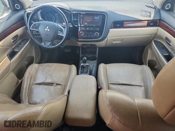 ✅ 2014 Mitsubishi Outlander SE • VIN: JA4AZ3A36EZ017743 • Lot: 69246275. Wystawiony na Copart z przebiegiem 168 993 mil. Bezpłatny archiwum sprzedaży aukcyjnych z USA i szczegółowy raport historii pojazdu na DreamBid. Zdjęcie 8.