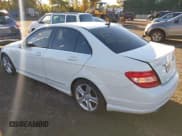 ✅ 2011 Mercedes-Benz C 300 Sport • VIN: WDDGF8BBXBR180490 • Lot: 43420128. Wystawiony na IAAI z przebiegiem Nie podano. Bezpłatny archiwum sprzedaży aukcyjnych z USA i szczegółowy raport historii pojazdu na DreamBid. Zdjęcie 3.