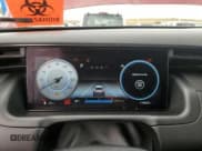 ✅ 2022 Hyundai Tucson N Line • VIN: KM8JFCAE0NU162947 • Lot: 68936624. Wystawiony na Copart z przebiegiem 119 523 mil. Bezpłatny archiwum sprzedaży aukcyjnych z USA i szczegółowy raport historii pojazdu na DreamBid. Zdjęcie 9.