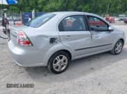 ✅ 2010 Chevrolet Aveo 1LT • VIN: KL1TD5DE7AB133551 • Lot: 42499135. Wystawiony na IAAI z przebiegiem 46 294 mil. Bezpłatny archiwum sprzedaży aukcyjnych z USA i szczegółowy raport historii pojazdu na DreamBid. Zdjęcie 4.