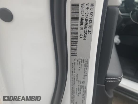 ✅ 2025 Jeep Grand Cherokee Limited • VIN: 1C4RJHBG8SC333450 • Лот: 69494405. Опубликован ранее на Copart с пробегом 2 119 миль. Бесплатный доступ к архиву аукционных продаж из США и подробный отчёт об истории автомобиля на DreamBid. Изображение 13.