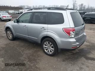 ✅ 2012 Subaru Forester X Premium • VIN: JF2SHADC6CH459245 • Lot: 43762424. Listed on IAAI with 162,216 mi. Free auction sales archive from the USA and detailed vehicle history report at DreamBid. Image 3.
