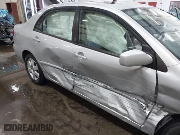 ✅ 2005 Toyota Corolla CE • VIN: 1NXBR30EX5Z469894 • Лот: 42442168. Опубликован ранее на IAAI с пробегом 150 952 миль. Бесплатный доступ к архиву аукционных продаж из США и подробный отчёт об истории автомобиля на DreamBid. Изображение 6.