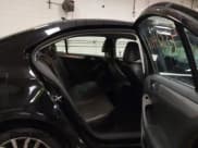 ✅ 2015 Volkswagen Jetta SE • VIN: 3VWD17AJ1FM319831 • Лот: 43329916. Опубликован ранее на IAAI с пробегом 101 992 миль. Бесплатный доступ к архиву аукционных продаж из США и подробный отчёт об истории автомобиля на DreamBid. Изображение 8.