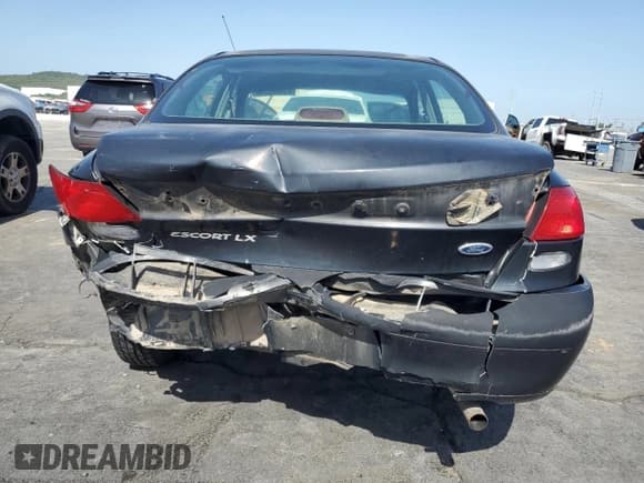 ✅ 1998 Ford Escort LX • VIN: 1FAFP10P9WW167722 • Lot: 61606224. Listed on Copart with 279,263 mi. Free auction sales archive from the USA and detailed vehicle history report at DreamBid. Image 6.