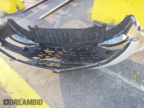 2020 Chevrolet Malibu LT с VIN 1G1ZD5ST8LF066550, выставлен на аукционе IAAI как лот 41811404 с пробегом Не указан миль и . История ставок и продаж доступна на DreamBid. Изображение 12.