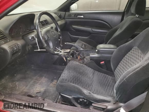 ✅ 1997 Honda Prelude • VIN: JHMBB6245VC013899 • Лот: 44386915. Опубликован ранее на Copart с пробегом 166 343 миль. Бесплатный доступ к архиву аукционных продаж из США и подробный отчёт об истории автомобиля на DreamBid. Изображение 7.