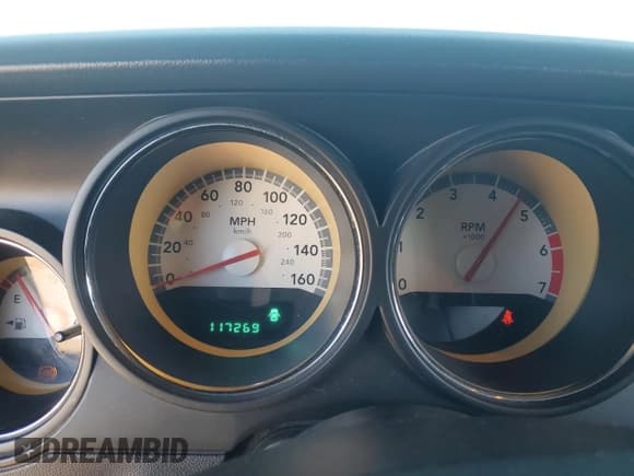 ✅ 2010 Dodge Challenger R/T Classic • VIN: 2B3CJ5DT9AH278258 • Lot: 81564554. Wystawiony na Copart z przebiegiem 117 269 mil. Bezpłatny archiwum sprzedaży aukcyjnych z USA i szczegółowy raport historii pojazdu na DreamBid. Zdjęcie 9.