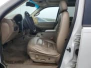 ✅ 2003 Ford Explorer XLT • VIN: 1FMDU73W73UB39999 • Lot: 67467005. Listed on Copart with 337,414 mi. Free auction sales archive from the USA and detailed vehicle history report at DreamBid. Image 7.