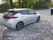 ✅ 2018 Nissan LEAF SL • VIN: 1N4AZ1CP4JC304267 • Lot: 42399111. Wystawiony na IAAI z przebiegiem Nie podano. Bezpłatny archiwum sprzedaży aukcyjnych z USA i szczegółowy raport historii pojazdu na DreamBid. Zdjęcie 4.