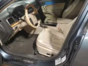 ✅ 2011 Lincoln MKZ • VIN: 3LNHL2GC0BR774947 • Lot: 93219185. Wystawiony na Copart z przebiegiem 92 458 mil. Bezpłatny archiwum sprzedaży aukcyjnych z USA i szczegółowy raport historii pojazdu na DreamBid. Zdjęcie 7.