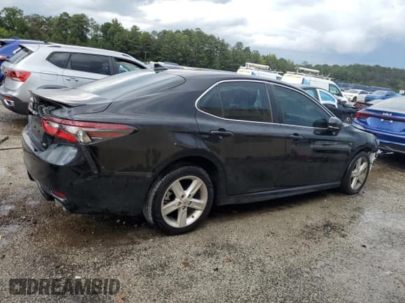 ✅ 2024 Toyota Camry SE • VIN: 4T1G11AK9RU246693 • Лот: 82140115. Опубликован ранее на Copart с пробегом 6 008 миль. Бесплатный доступ к архиву аукционных продаж из США и подробный отчёт об истории автомобиля на DreamBid. Изображение 3.