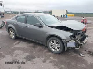 ✅ 2012 Dodge Avenger SE • VIN: 1C3CDZAB0CN310313 • Lot: 43274628. Listed on IAAI with 225,955 mi. Free auction sales archive from the USA and detailed vehicle history report at DreamBid. Image 1.