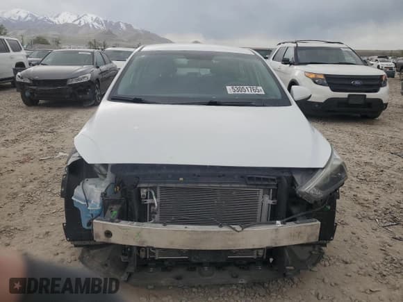 ✅ 2019 Hyundai Ioniq Blue • VIN: KMHC65LC8KU110221 • Lot: 53051765. Wystawiony na Copart z przebiegiem 62 030 mil. Bezpłatny archiwum sprzedaży aukcyjnych z USA i szczegółowy raport historii pojazdu na DreamBid. Zdjęcie 5.