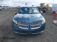 ✅ 2010 Lincoln MKT • VIN: 2LMHJ5FR6ABJ15009 • Lot: 43524648. Wystawiony na IAAI z przebiegiem 179 269 mil. Bezpłatny archiwum sprzedaży aukcyjnych z USA i szczegółowy raport historii pojazdu na DreamBid. Zdjęcie 12.