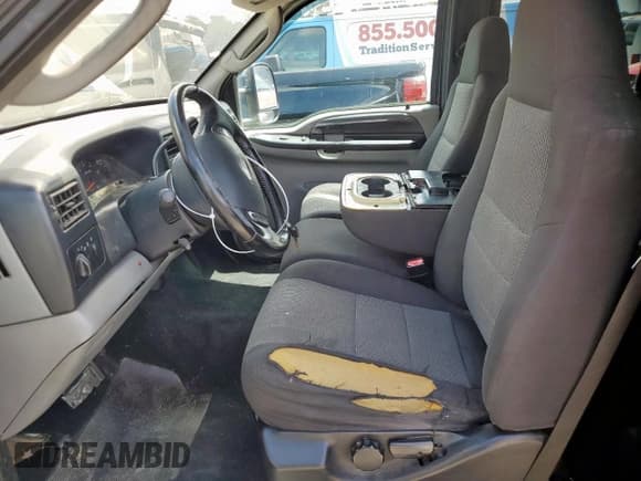 ✅ 2004 Ford F-250 XL • VIN: 1FTNW20L44EA34381 • Lot: 60494555. Listed on Copart with 310,947 mi. Free auction sales archive from the USA and detailed vehicle history report at DreamBid. Image 7.