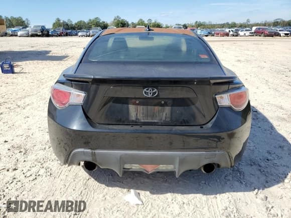 ✅ 2015 Scion FR-S • VIN: JF1ZNAA11F9705728 • Лот: 89929845. Опубликован ранее на Copart с пробегом 101 092 миль. Бесплатный доступ к архиву аукционных продаж из США и подробный отчёт об истории автомобиля на DreamBid. Изображение 6.