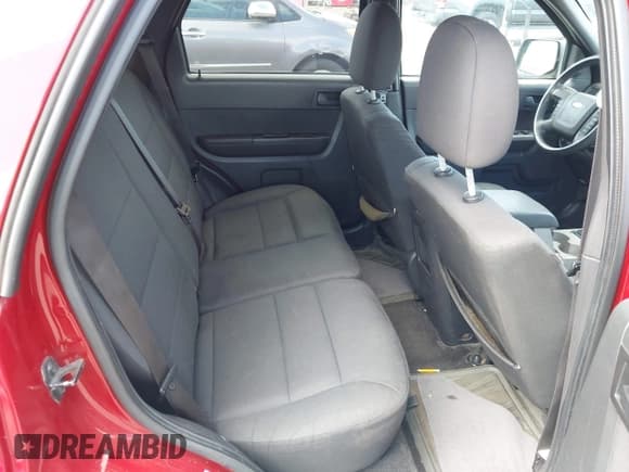 ✅ 2011 Ford Escape XLT • VIN: 1FMCU9D76BKB84604 • Лот: 42485224. Опубликован ранее на IAAI с пробегом 152 501 миль. Бесплатный доступ к архиву аукционных продаж из США и подробный отчёт об истории автомобиля на DreamBid. Изображение 8.