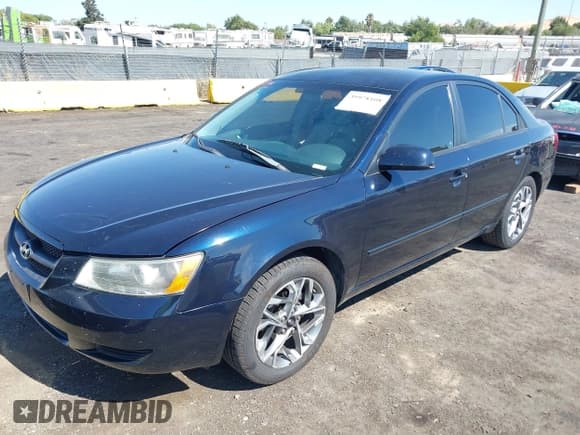 ✅ 2008 Hyundai Sonata GLS • VIN: 5NPET46C48H380917 • Лот: 39978108. Опубликован ранее на IAAI с пробегом 233 635 миль. Бесплатный доступ к архиву аукционных продаж из США и подробный отчёт об истории автомобиля на DreamBid. Изображение 2.