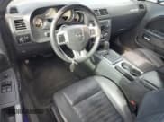 ✅ 2013 Dodge Challenger R/T • VIN: 2C3CDYBT5DH671726 • Lot: 80136804. Wystawiony na Copart z przebiegiem 133 098 mil. Bezpłatny archiwum sprzedaży aukcyjnych z USA i szczegółowy raport historii pojazdu na DreamBid. Zdjęcie 8.