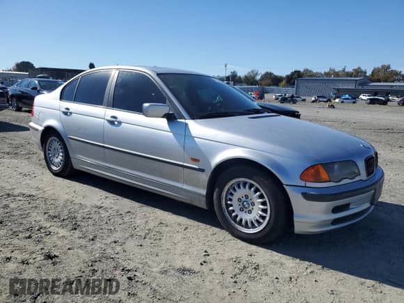 2000 BMW 3 Series 323i с VIN WBAAM3333YFP69095, выставлен на аукционе Copart как лот 79274064 с пробегом 145 400 миль миль и Чистый • Clean title. История ставок и продаж доступна на DreamBid. Изображение 4.