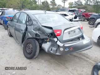 2010 Hyundai Elantra GLS z VIN KMHDU4ADXAU941458, wystawiony jako IAAI lot #43288978 z przebiegiem 185 230 mil mil oraz . Historia ofert i sprzedaży dostępna na DreamBid. Obrazek 3.