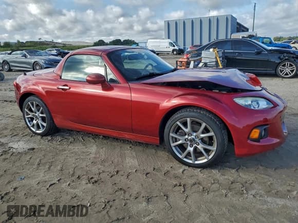 ✅ 2014 Mazda MX-5 Miata Grand Touring • VIN: JM1NC2PF0E0235315 • Lot: 95408195. Listed on Copart with 46,178 mi. Free auction sales archive from the USA and detailed vehicle history report at DreamBid. Image 4.