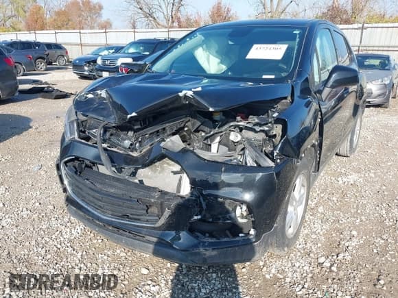 ✅ 2020 Chevrolet Trax LS • VIN: 3GNCJKSB5LL306565 • Lot: 43724305. Wystawiony na IAAI z przebiegiem 37 180 mil. Bezpłatny archiwum sprzedaży aukcyjnych z USA i szczegółowy raport historii pojazdu na DreamBid. Zdjęcie 6.